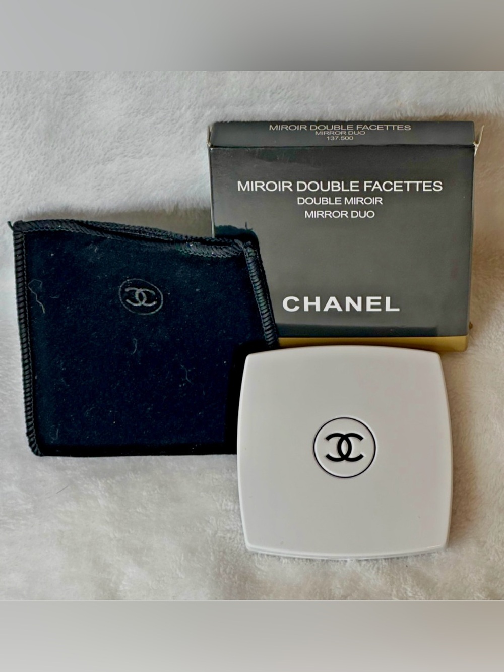 CHANEL Double  Facet Compact Mirror in White NIB